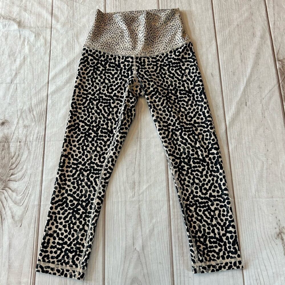 Lululemon Wunder under crop animal print high waisted leggings lounge 4 - Picture 4 of 10